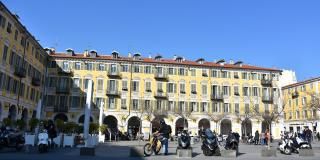 What to do in Nice: discover Garibaldi Square