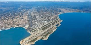 Book your flight to Nice